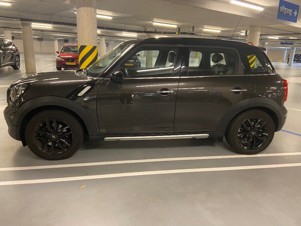 Mini Countryman 1.6 122pk Aut. 2014 Grijs panoramadak !, Zwart, 122 pk, 1000 kg, 500 kg