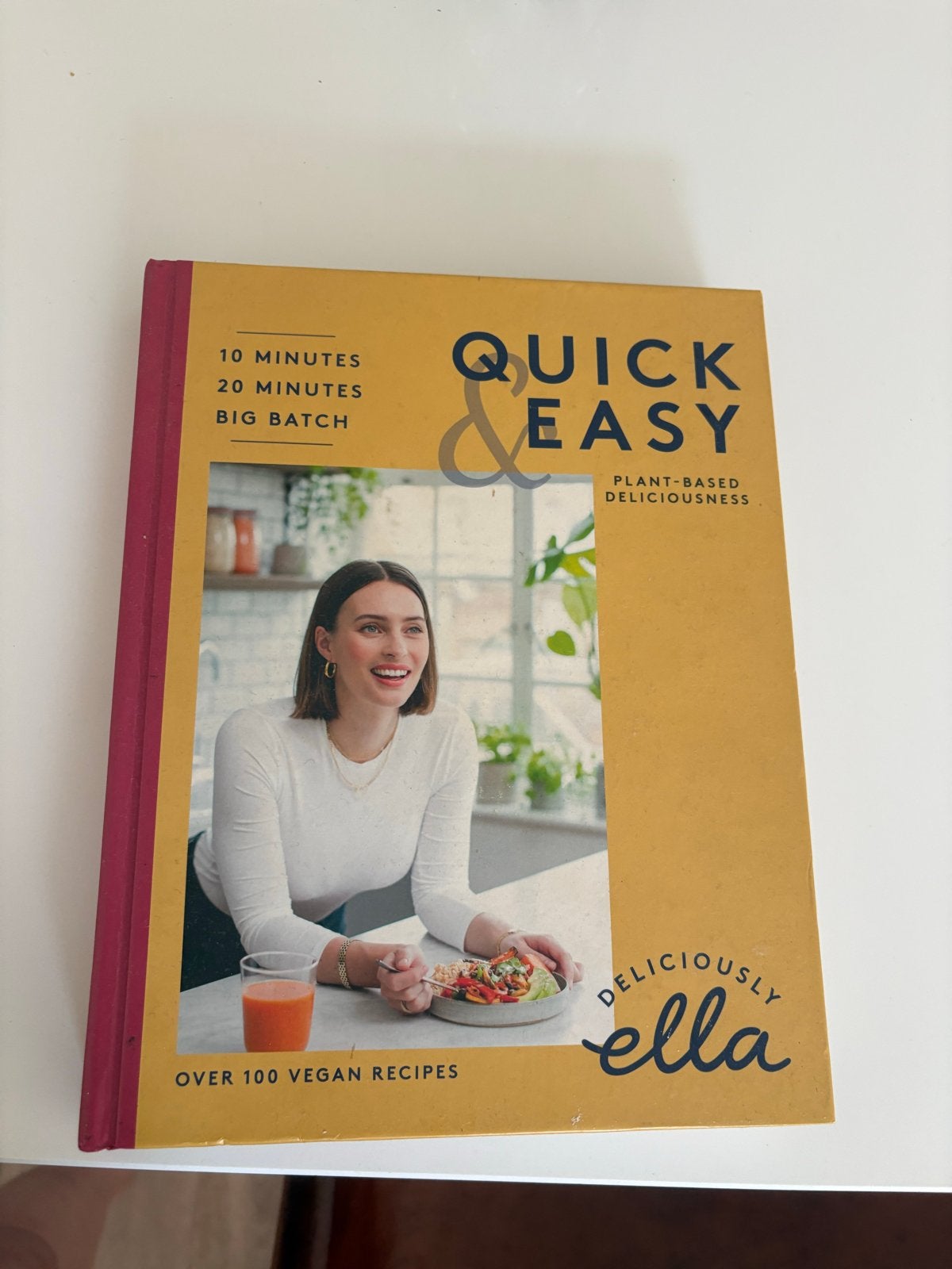 Deliciously Ella Quick & Easy: Vegan Kookboek, Voorgerechten en Soepen, Ophalen of Verzenden, Zo goed als nieuw, Gezond koken