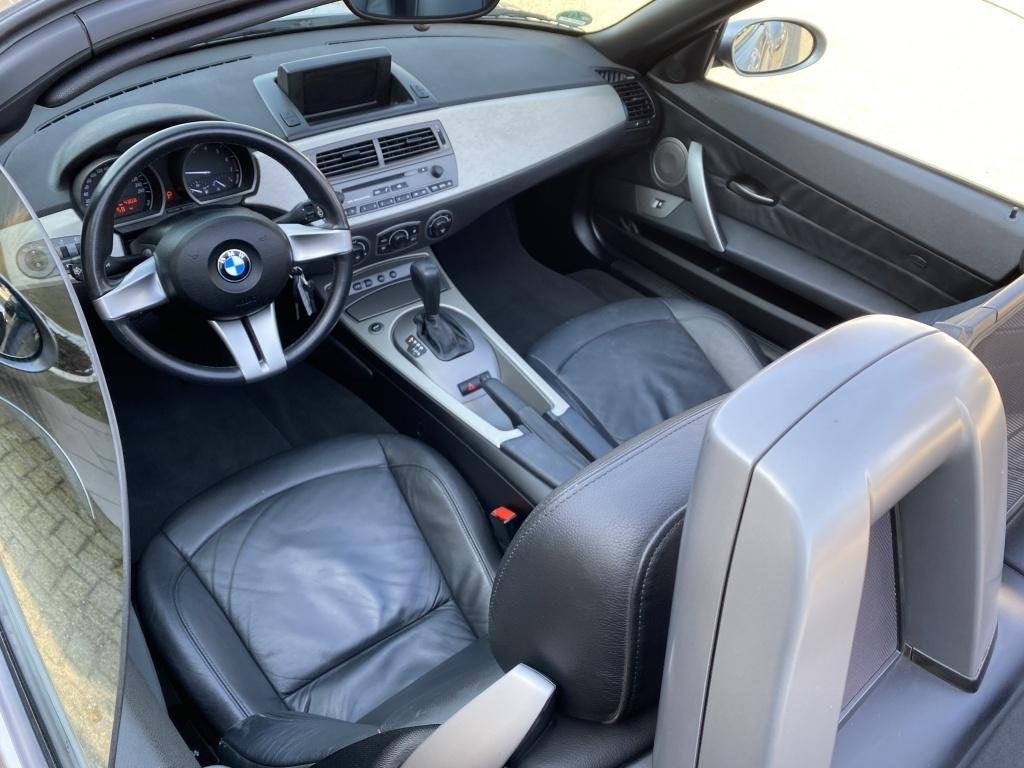 BMW Z4 Roadster Roadster 2.5i Automaat / Audio upgrade / Uni, Auto's, Automaat, Achterwielaandrijving, Gebruikt, Zwart