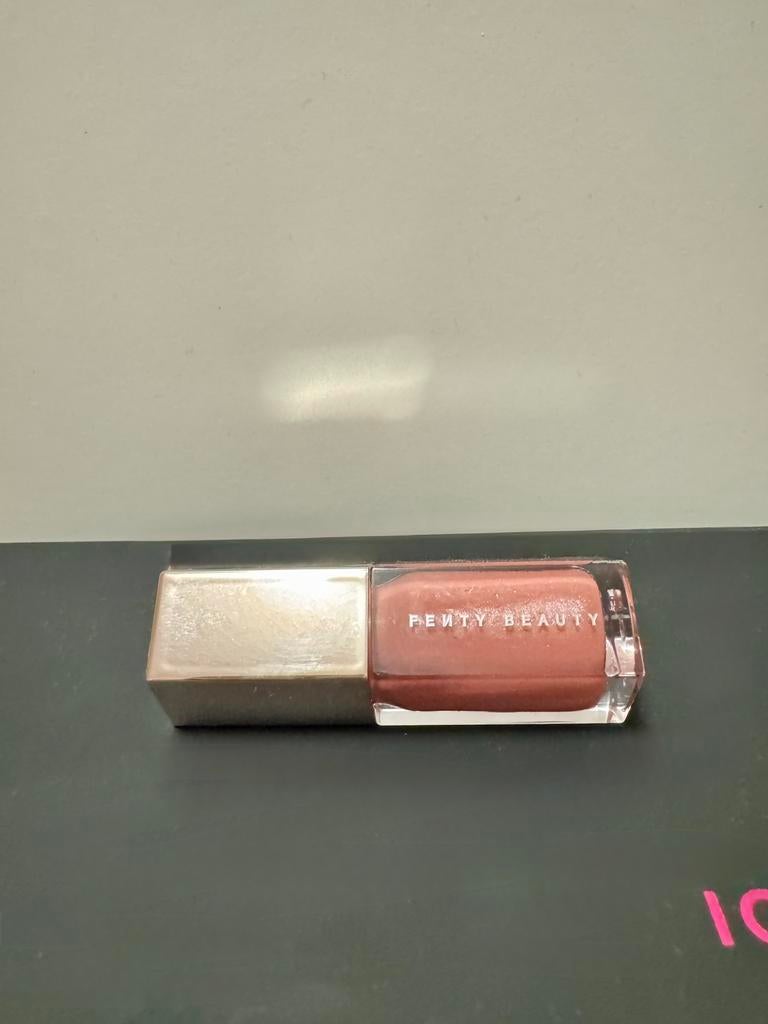 Fenty Beauty Gloss Bomb mini - Fussy, Ophalen of Verzenden, Zo goed als nieuw, Roze, Lippen