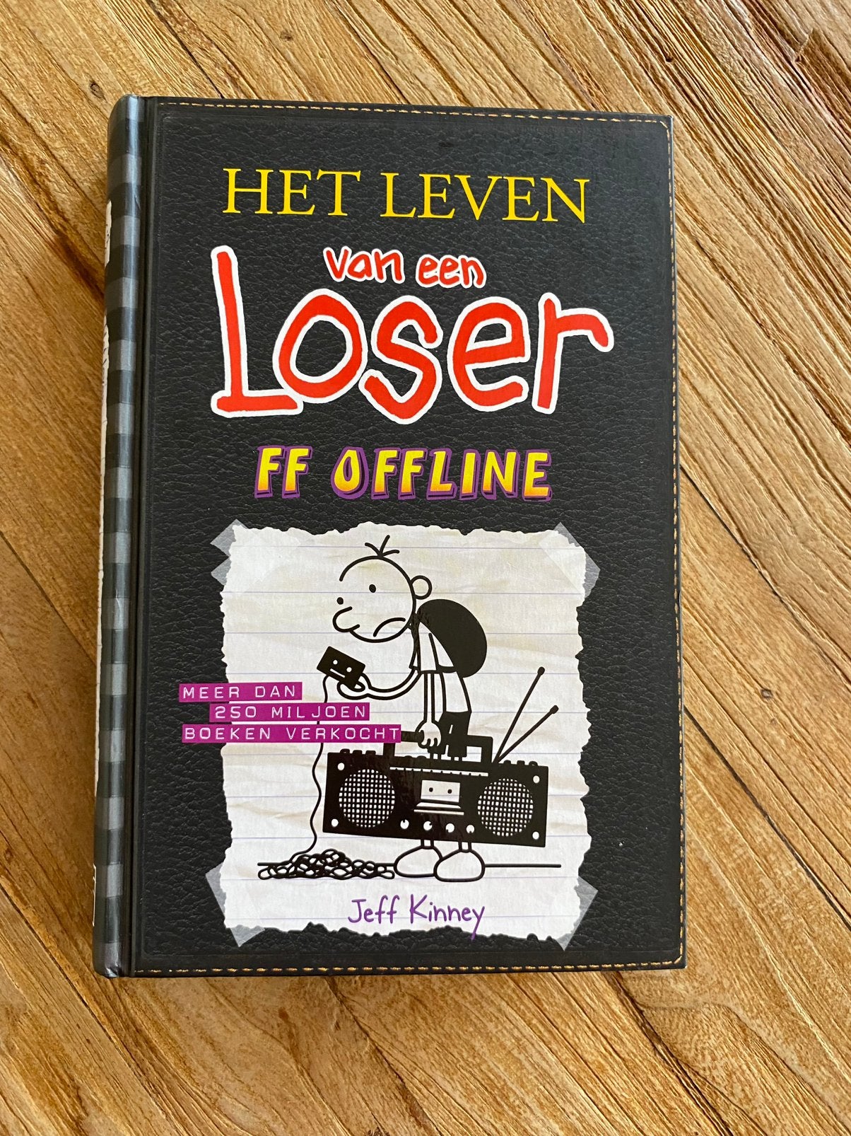 Jeff Kinney - Ff offline ZGAN, Boeken, Jeff Kinney, Ophalen of Verzenden, Zo goed als nieuw, Fictie
