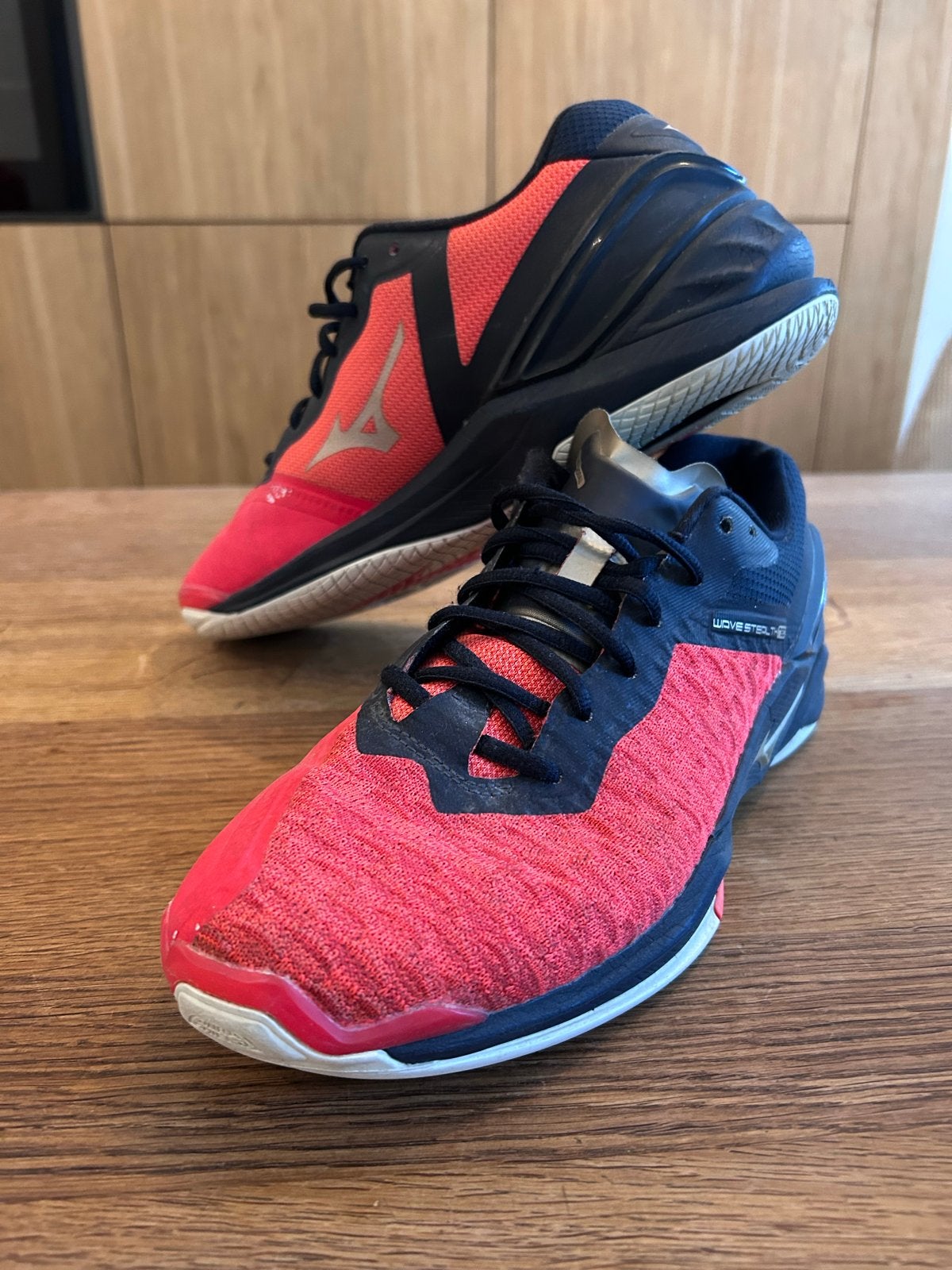 Mizuno Wave Stealth Neo Maat 42,5, Ophalen of Verzenden, Gedragen, Overige typen