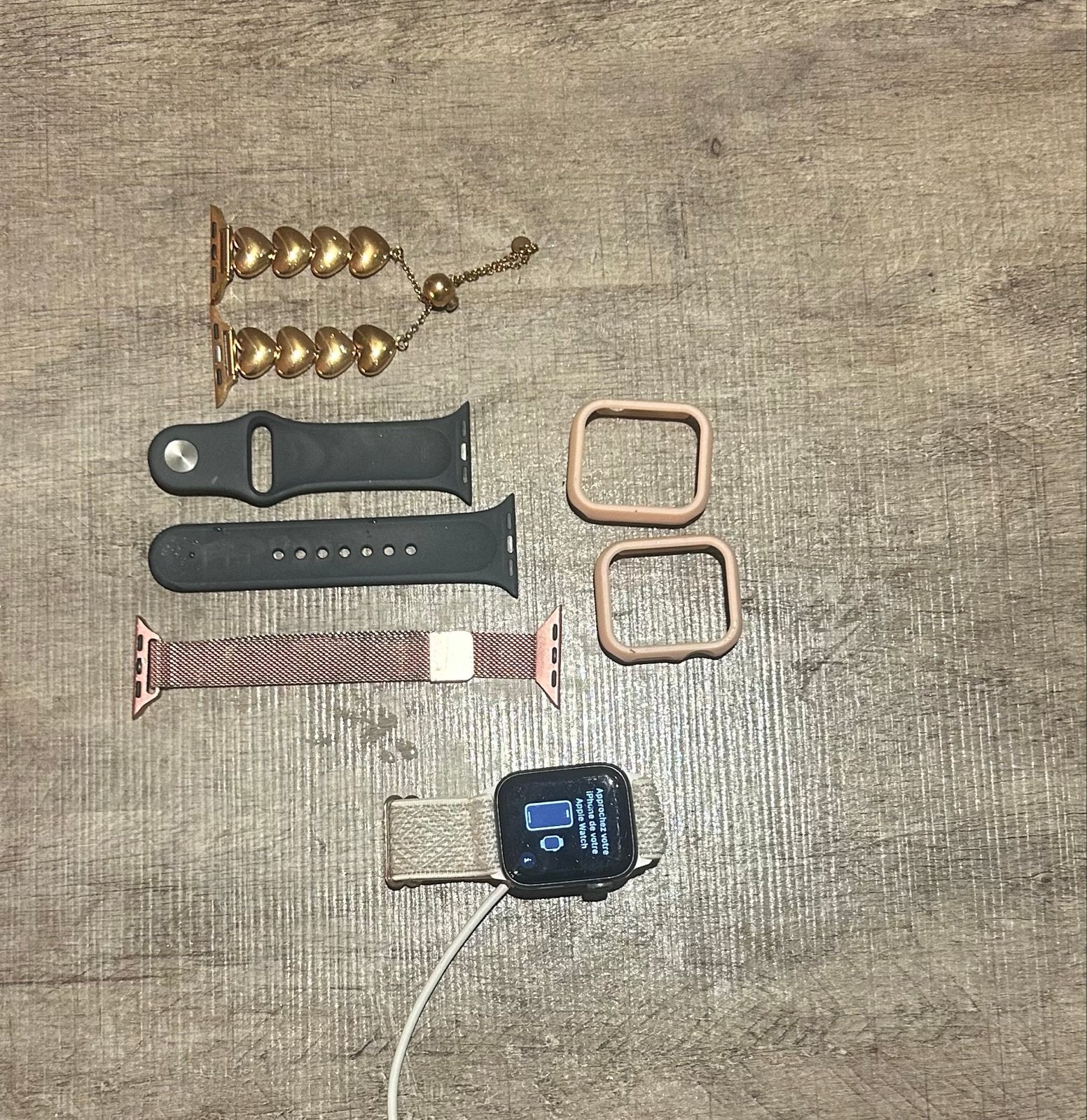 Apple Watch met diverse bandjes en accessoires, Ophalen, Gebruikt, Hartslag, Zwart