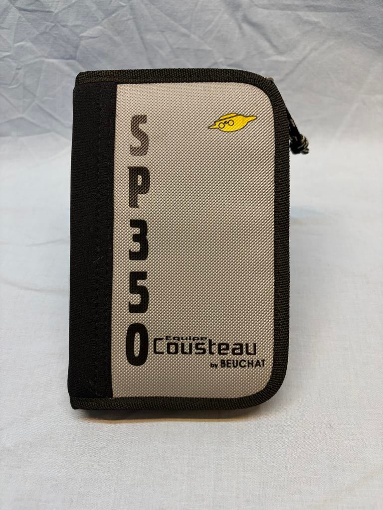 Duikhorloge SP350, Equipe Cousteau by Beuchat set (nieuw), Watersport en Boten, Duiken, Ophalen of Verzenden, Nieuw, Duikcomputer