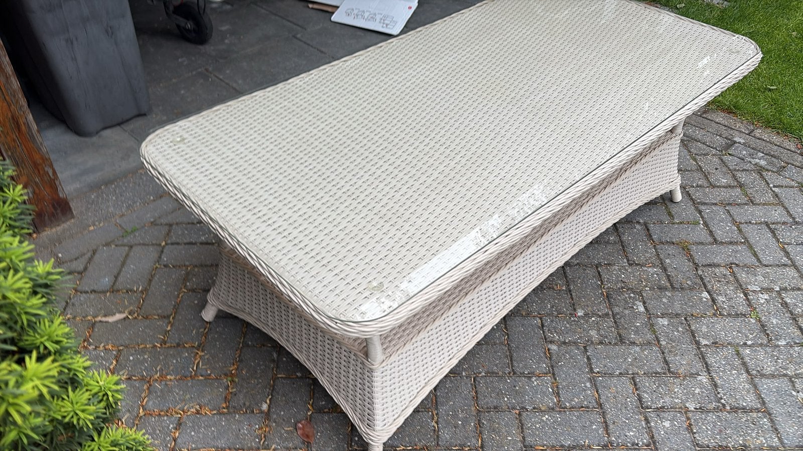 Gratis buitentafel salontafel tuintafel, Ophalen, Zo goed als nieuw, Rechthoekig, Hout
