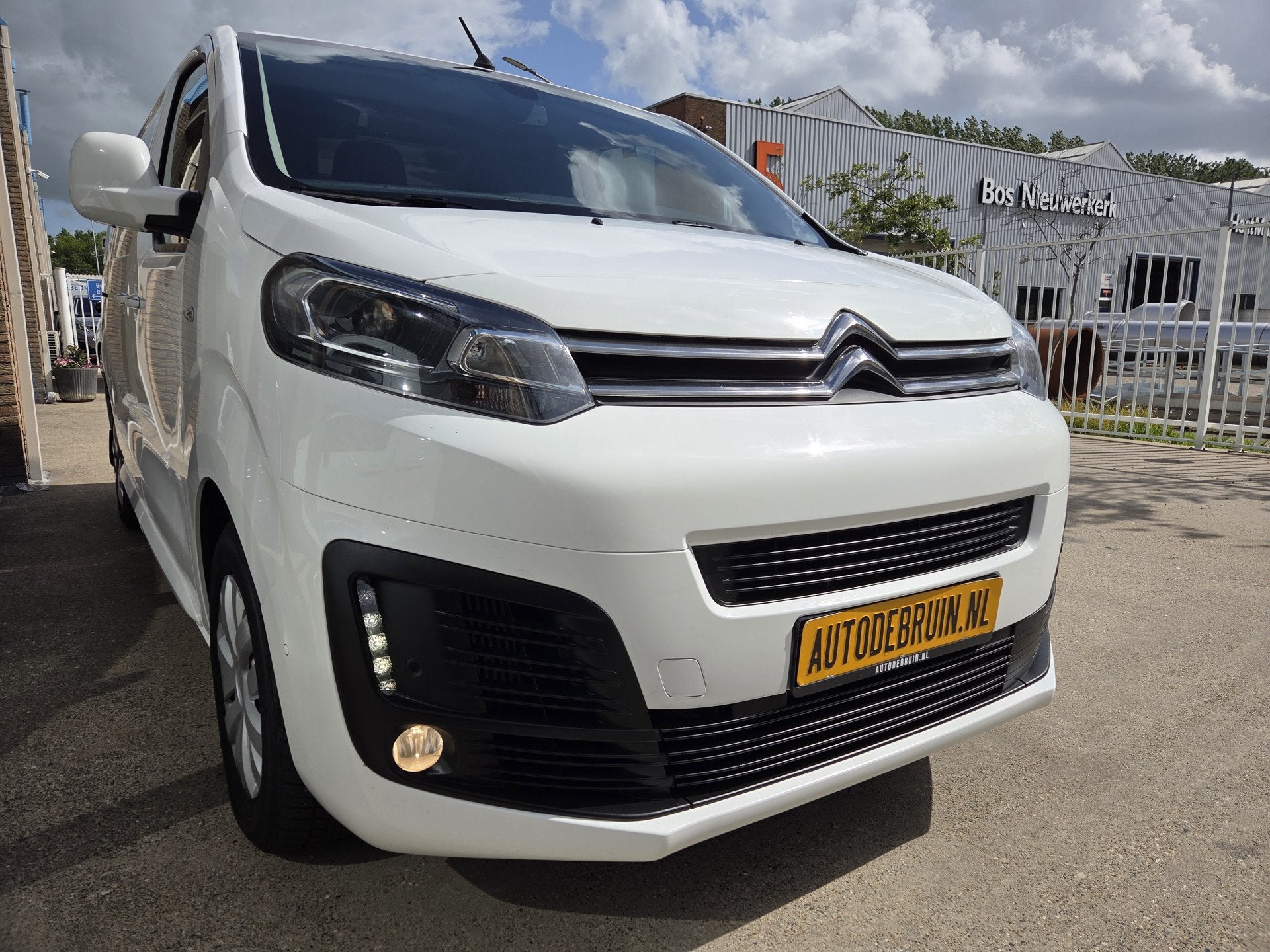 Citroën Jumpy 2.0 BlueHDI Automaat 180 PK XL L3 (bj 2021), Auto's, Stof, Gebruikt, 4 cilinders, Wit