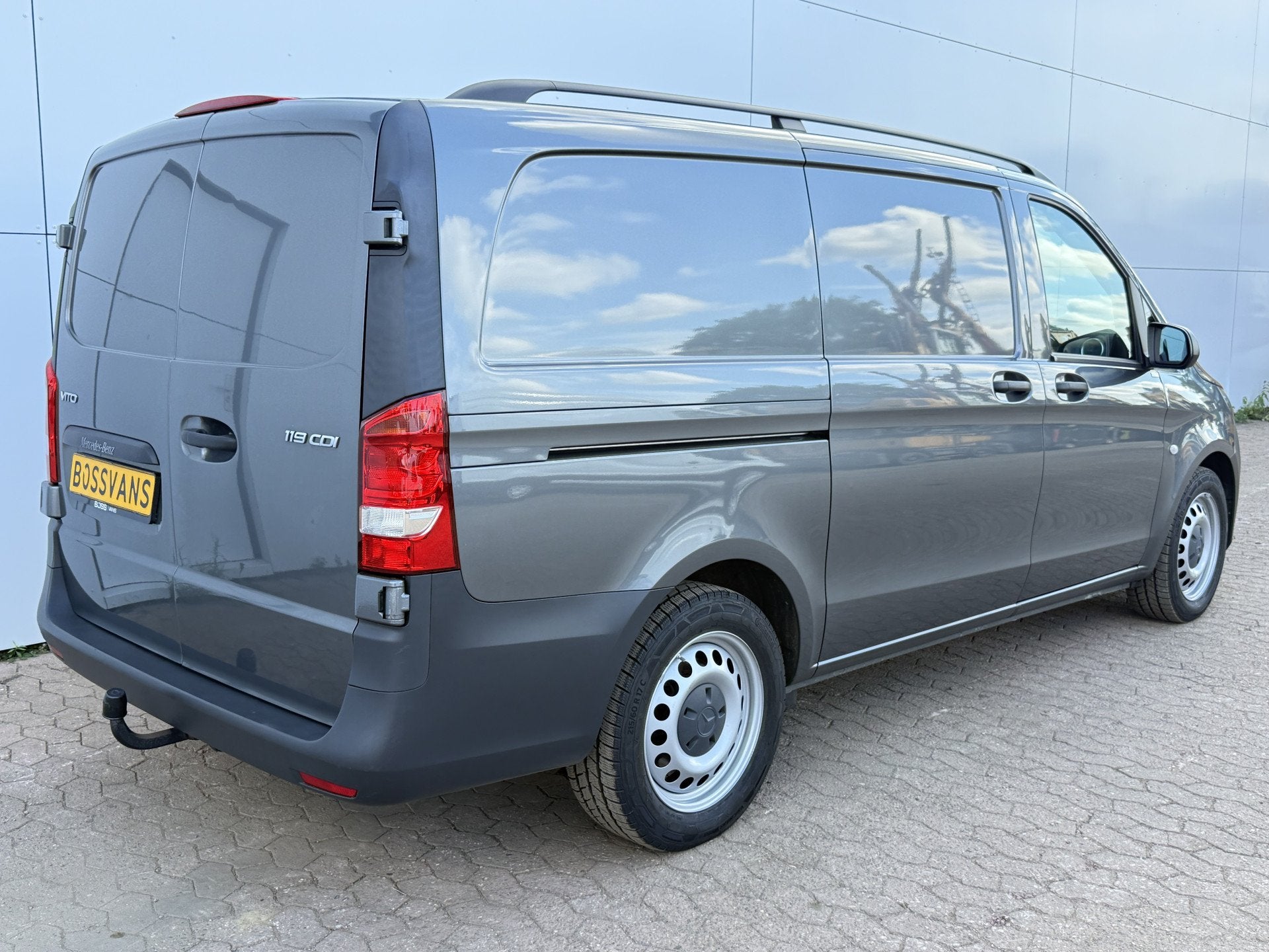 Mercedes-Benz Vito 119 1.9 CDI 190pk Automaat L2H1 LED Cruis, Auto's, Gebruikt, Zwart, Zwart, Mercedes-Benz