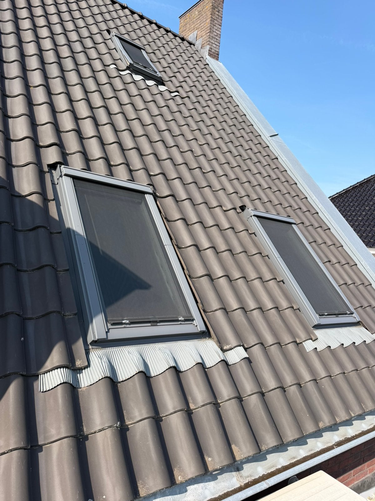 2x Velux draai/kantel dakramen. Compleet!! Perfecte staat!, Ophalen, Zwart, Overige typen, Zo goed als nieuw