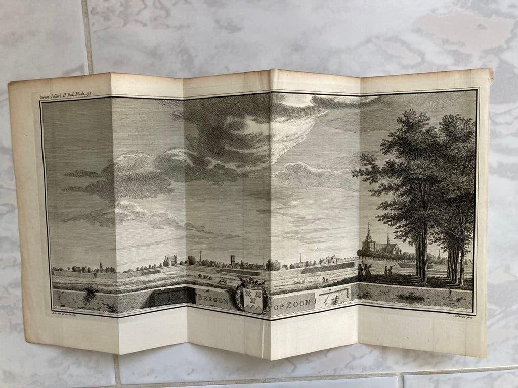 Antieke gravure Bergen op Zoom, J.C. Philips, 1739, 34x16cm., Antiek en Kunst, 34 cm, Stadsgezicht, Ophalen of Verzenden, Gravure