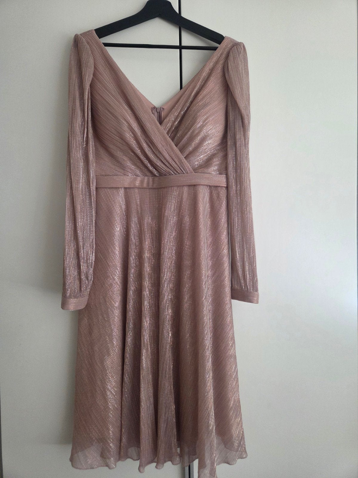 Feestjurk jurk bruiloft verloving feest cocktailjurk, Kleding | Dames, Ophalen of Verzenden, Zo goed als nieuw, Roze, Boven de knie