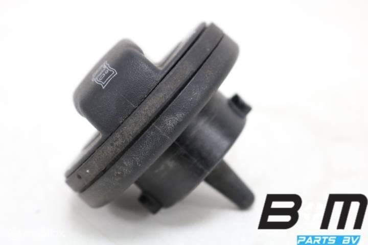 Tankdop Audi A5 8T Coupe 3C0201553F, Gebruikt