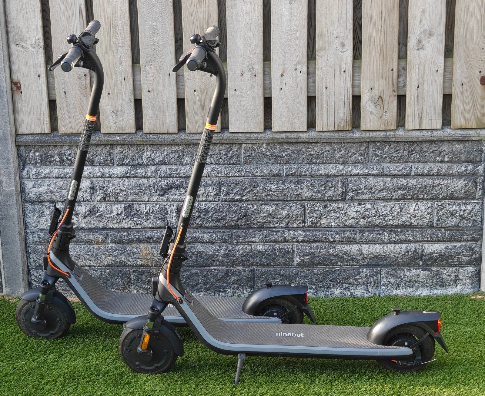 2x Segway Ninebot E2 Plus E II E-steps, Fietsen en Brommers, Steps, Zo goed als nieuw, Elektrische step (E-scooter), Ophalen