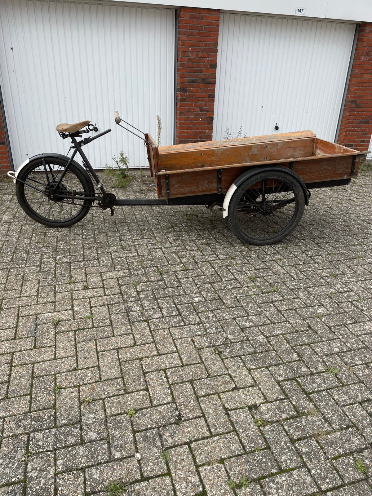 Oude antieke Batavus bakfiets, Ophalen, Zo goed als nieuw, Goederen