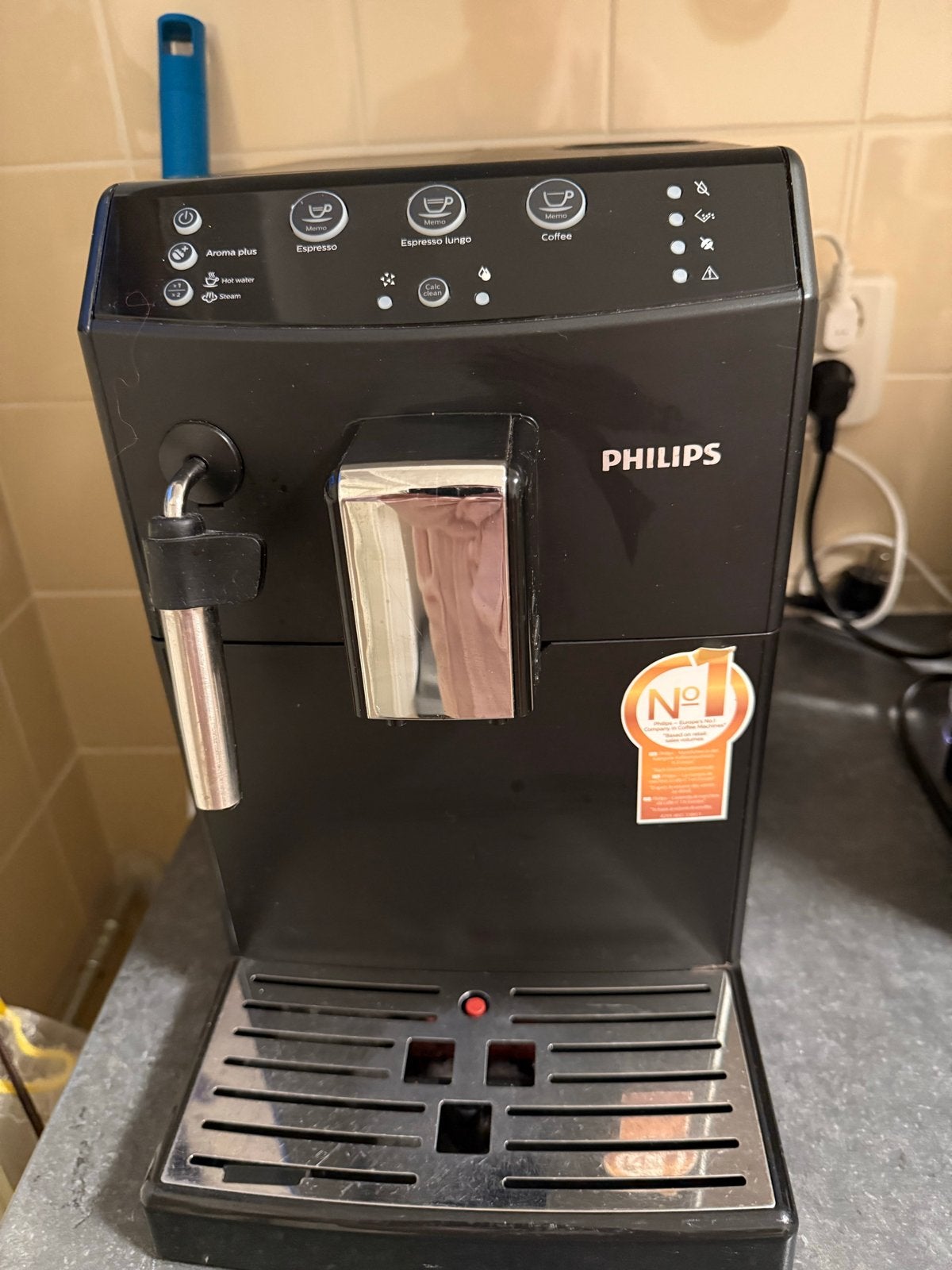 GRATIS: Philips Espressoapparaat - Zwart, Witgoed en Apparatuur, Gebruikt, Espresso apparaat, Koffiebonen, 2 tot 4 kopjes