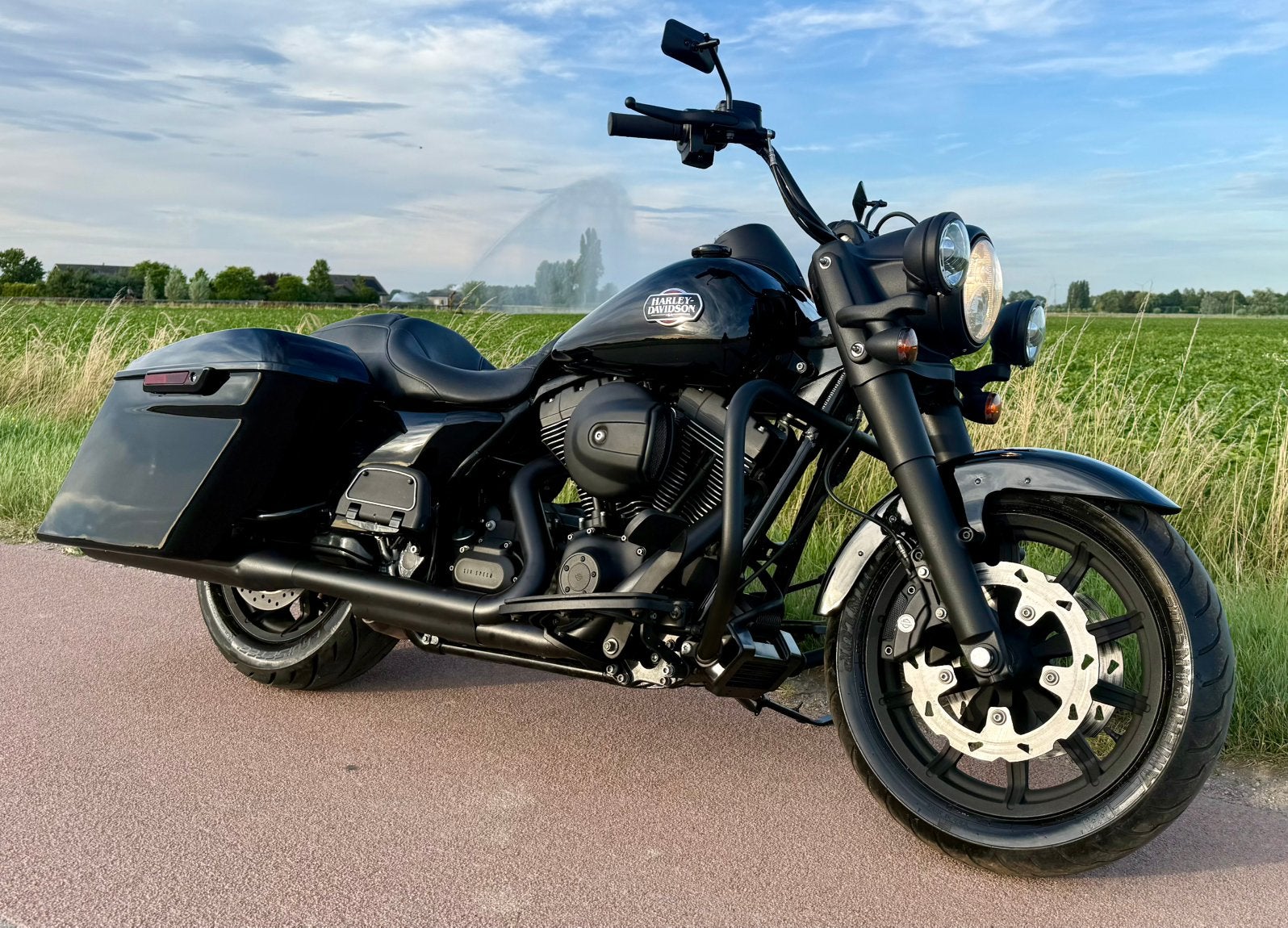 Harley Davidson Fat Boy Bagger - Unieke Custom Build Black, 2 cilinders, Sportuitlaat, Motorrijbewijs A, Meer dan 35 kW