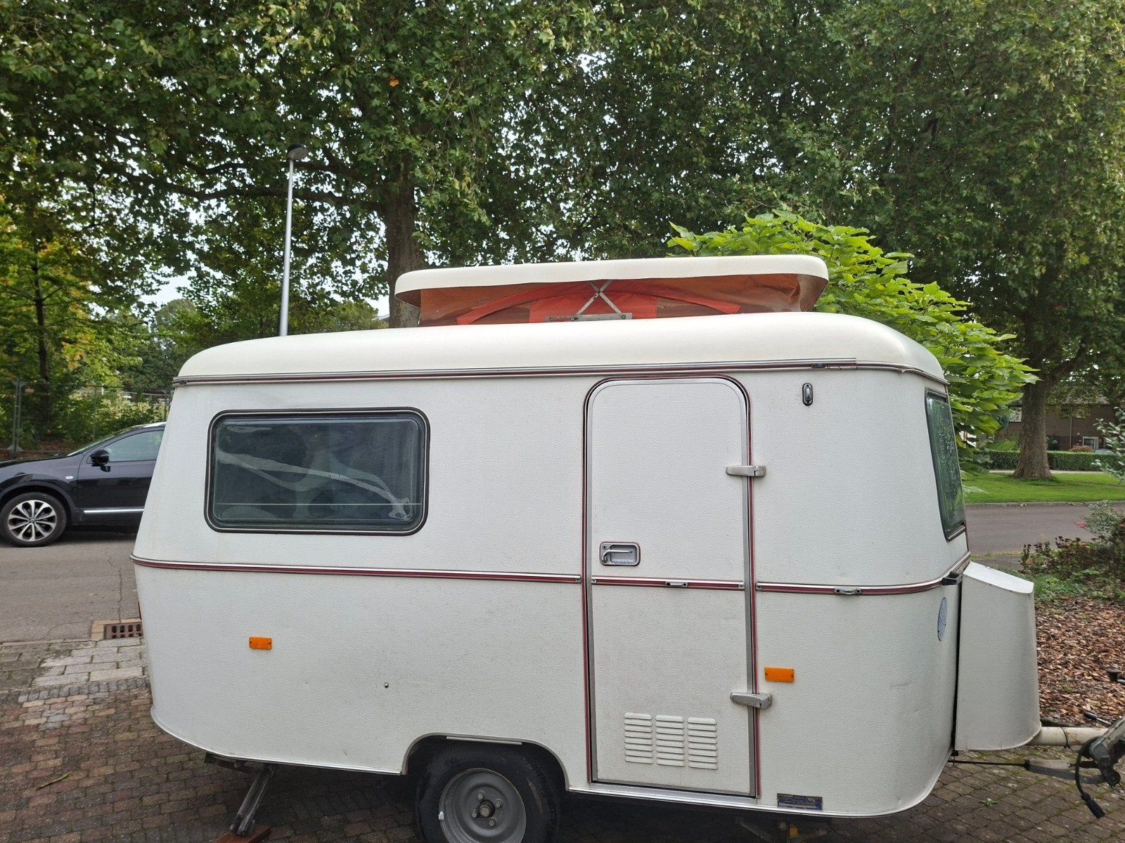 Heerlijke caravan te koop, Tot en met 3, Particulier, Eriba, Luifel