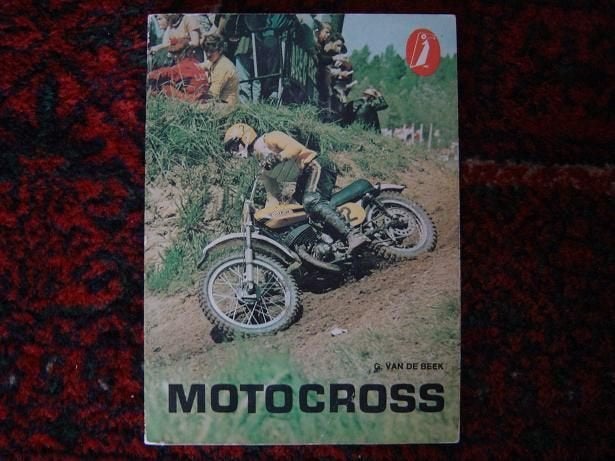 Motocross by G. van Beek Alk 628 1972 ??, Ophalen of Verzenden, Gelezen