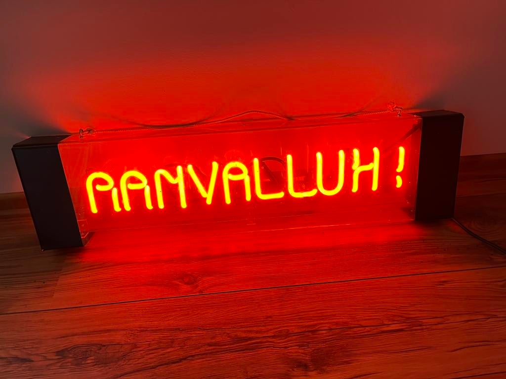 Neon van Heineken aanvalluh, Verzamelen, Biermerken, Ophalen, Reclamebord, Plaat of Schild, Heineken