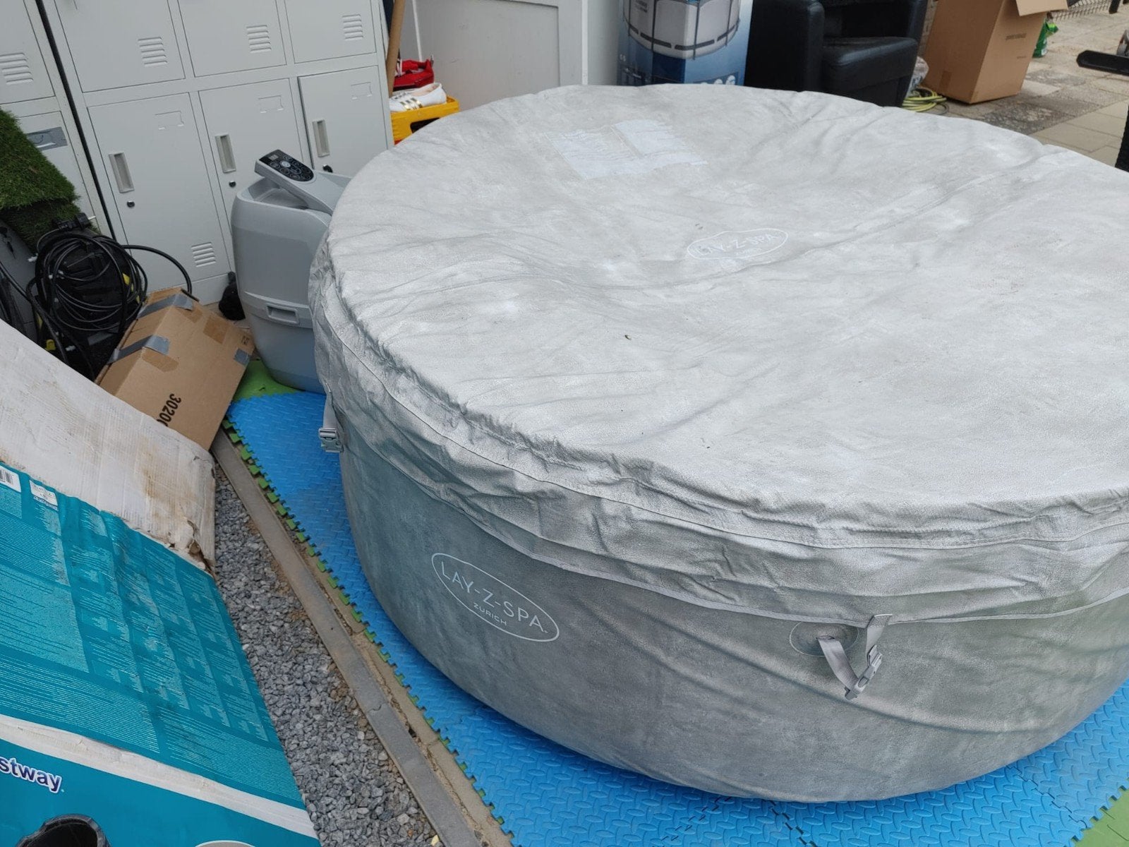 Lay-Z-Spa opblaasbare jacuzzi -, Tuin en Terras, Bubbelbaden en Hottubs, Ophalen, Gebruikt, Afdekzeil, Opblaasbaar