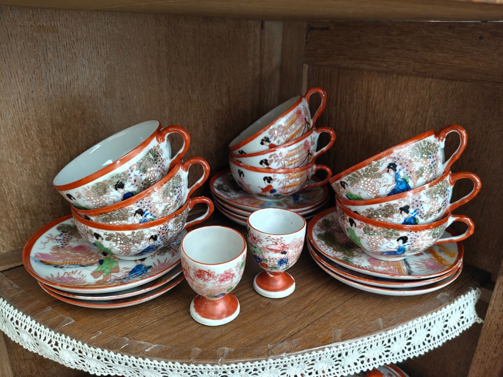 Antiek Japans Satsuma theeservies met Geisha decor, Ophalen