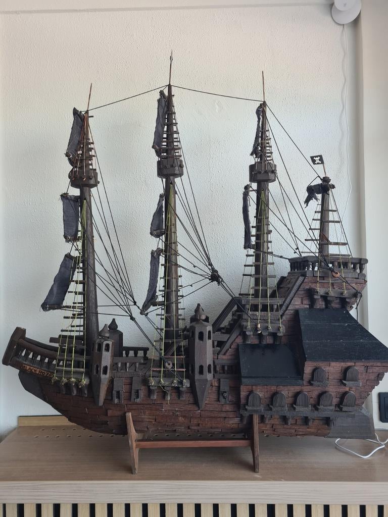Uniek Handgemaakt Piratenschip - Meer dan 50 Jaar Oud, Overige merken, Gebruikt, Ophalen of Verzenden, Groter dan 1:32