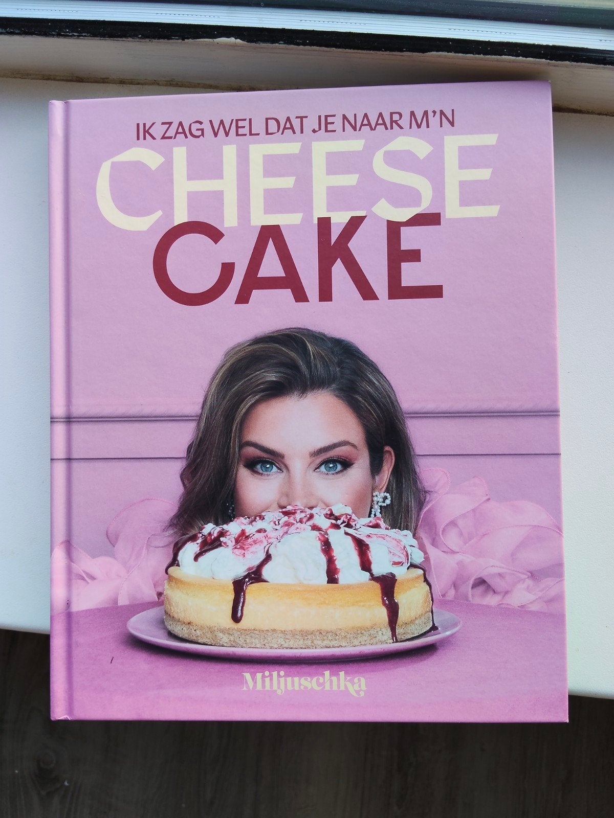 Ik zag wel dat je naar m’n cheesecake, Boeken, Ophalen of Verzenden, Zo goed als nieuw, Miljuschka Witzenhausen