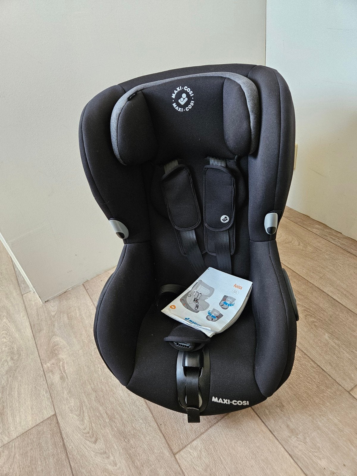 Maxi-Cosi Axiss autostoel - Draaibaar en veilig, Ophalen, 9 t/m 18 kg, Verstelbare rugleuning, Maxi-Cosi