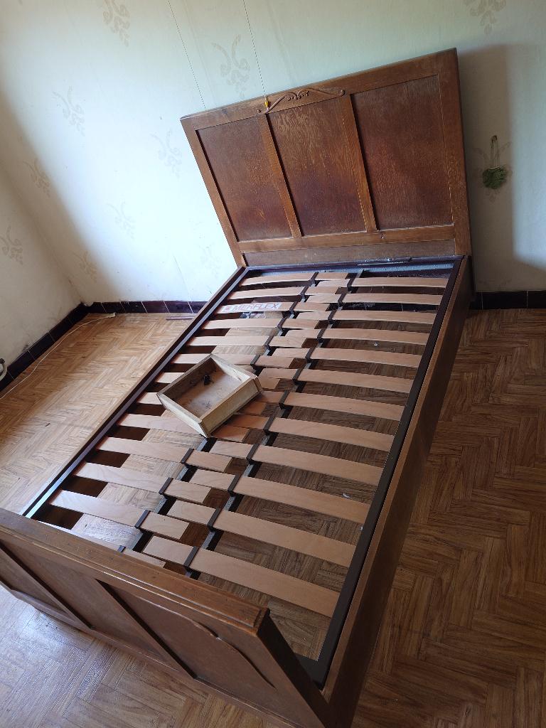 Vintage houten bedframe met lattenbodem, Ophalen, Gebruikt, 90 cm, Eenpersoons
