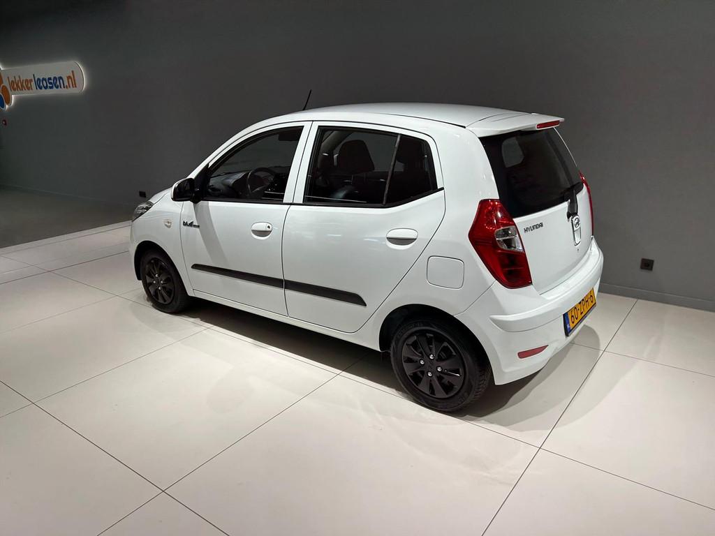 HYUNDAI I 10 1.0i 69pk Blué S&S i-Drive Cool AIRCO!, Auto's, Stof, Gebruikt, 400 kg, Wit