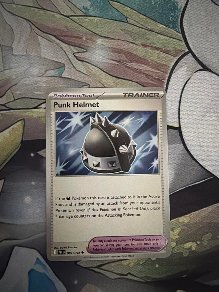 Pokémon TCG: Punk Helmet Trainer Kaart (092/094), Ophalen of Verzenden, Zo goed als nieuw, Losse kaart