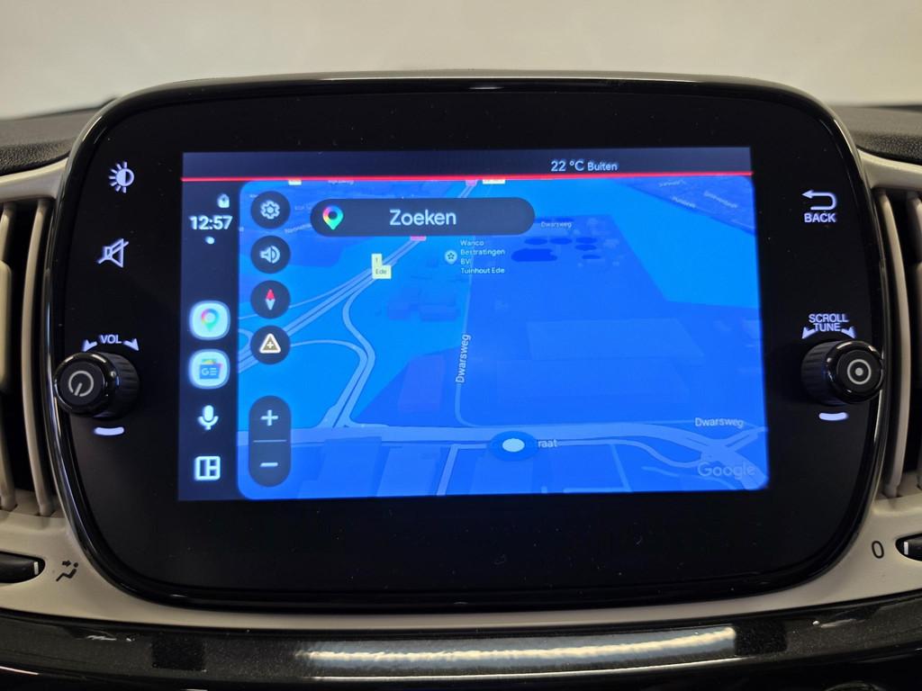 Fiat 500 1.0 Hybrid Dolcevita | Glazen dak | Apple CarPlay /, Auto's, Startonderbreker, Stof, Met garantie (alle), 4 stoelen