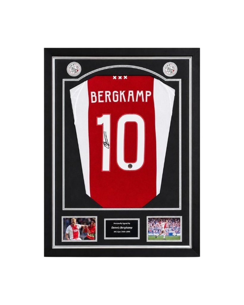 Dennis Bergkamp – gesigneerd Ajax 2024-25 shirt Deluxe Frame, Shirt, Info@sportmemorabilianetherlands.com, Nieuw, Ophalen of Verzenden