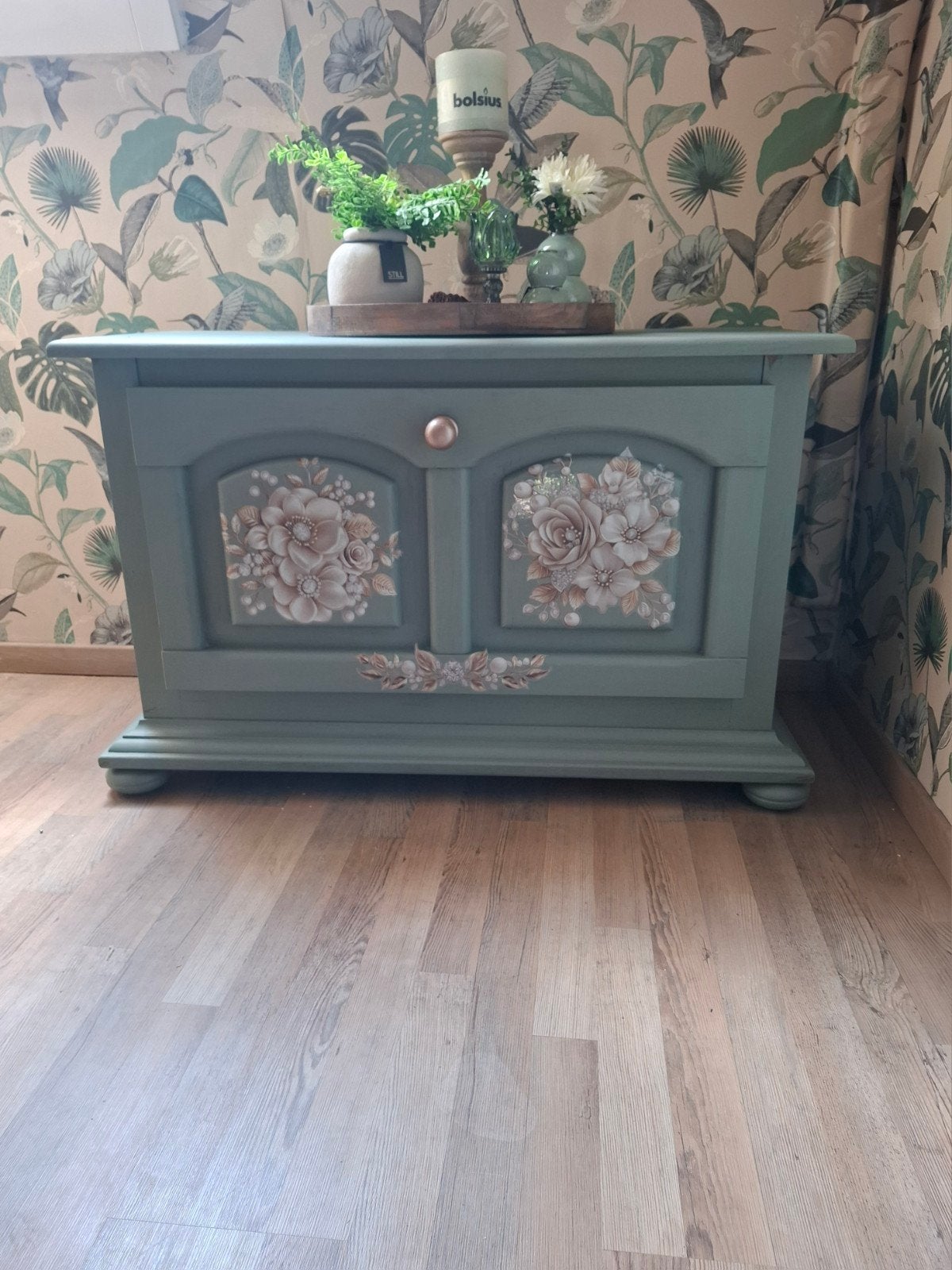 oude opgepimpte dressoir met klep, Ophalen, Gebruikt, 25 tot 50 cm