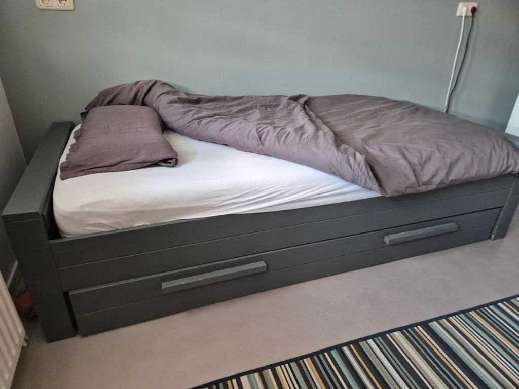 Éénpersoons bed met elektrisch verstelbare Auping bodem, Gebruikt, 90 cm, Eenpersoons, Ophalen of Verzenden