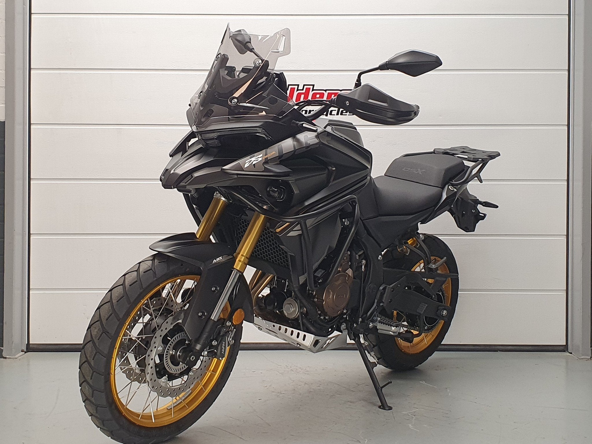 VOGE DS 625 X (bj 2026), Motoren, Motoren | Overige merken, Concertgebouwplein 15H
1071 LL  AMSTERDAM, NL, Si@creinhardt.nl, Bedrijf