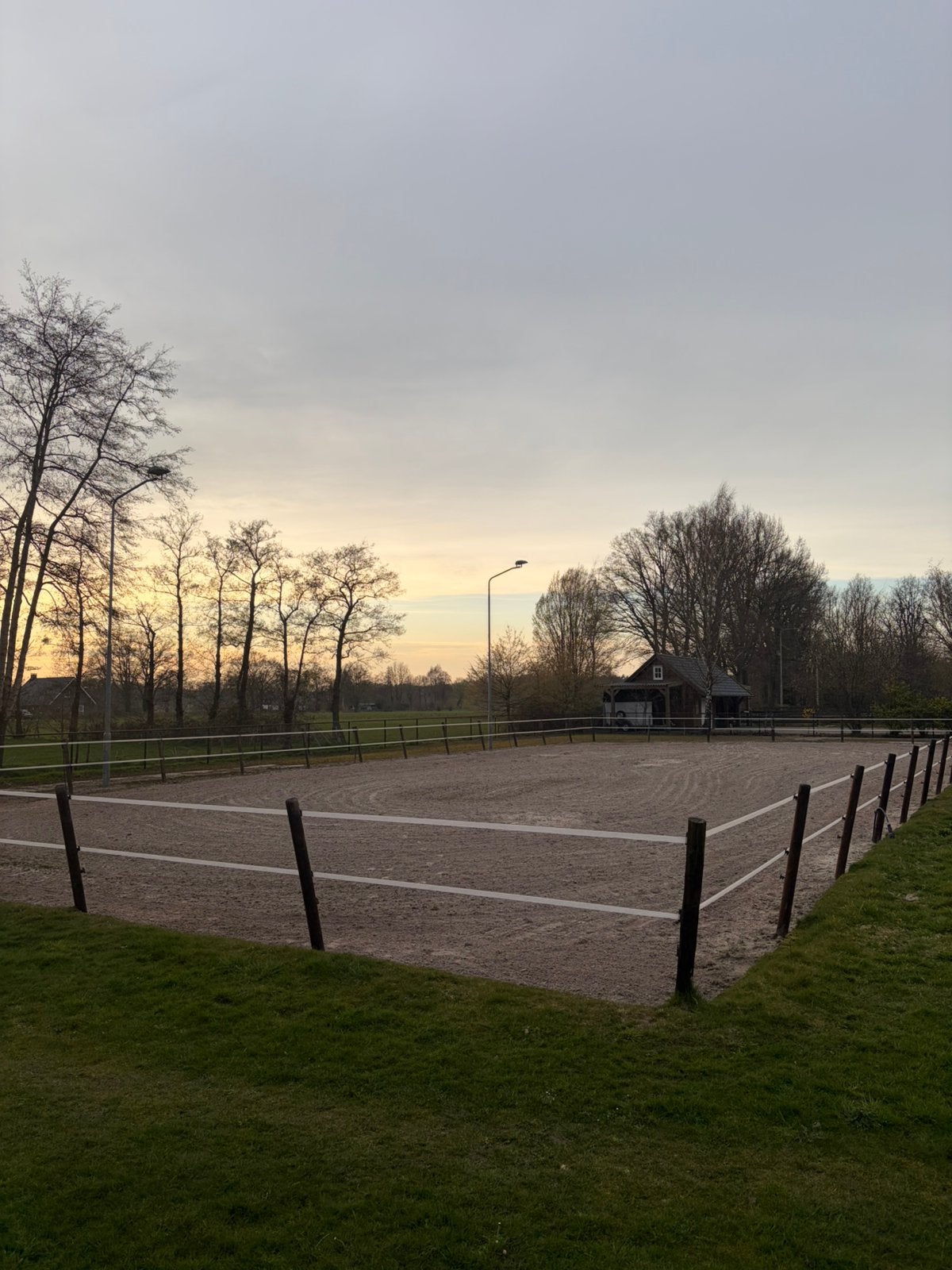Buitenbak te huur 20x40m, Toebehoren, 4 paarden of pony's of meer