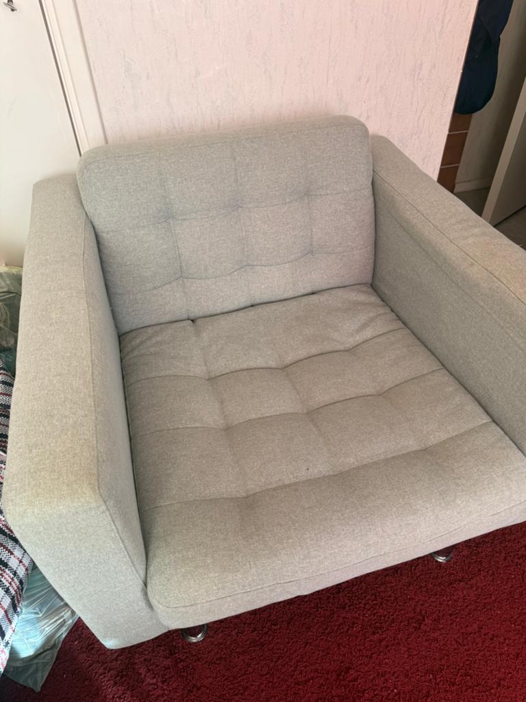 Gratis Fauteuil, Ophalen, Minder dan 75 cm, Leer, Zo goed als nieuw