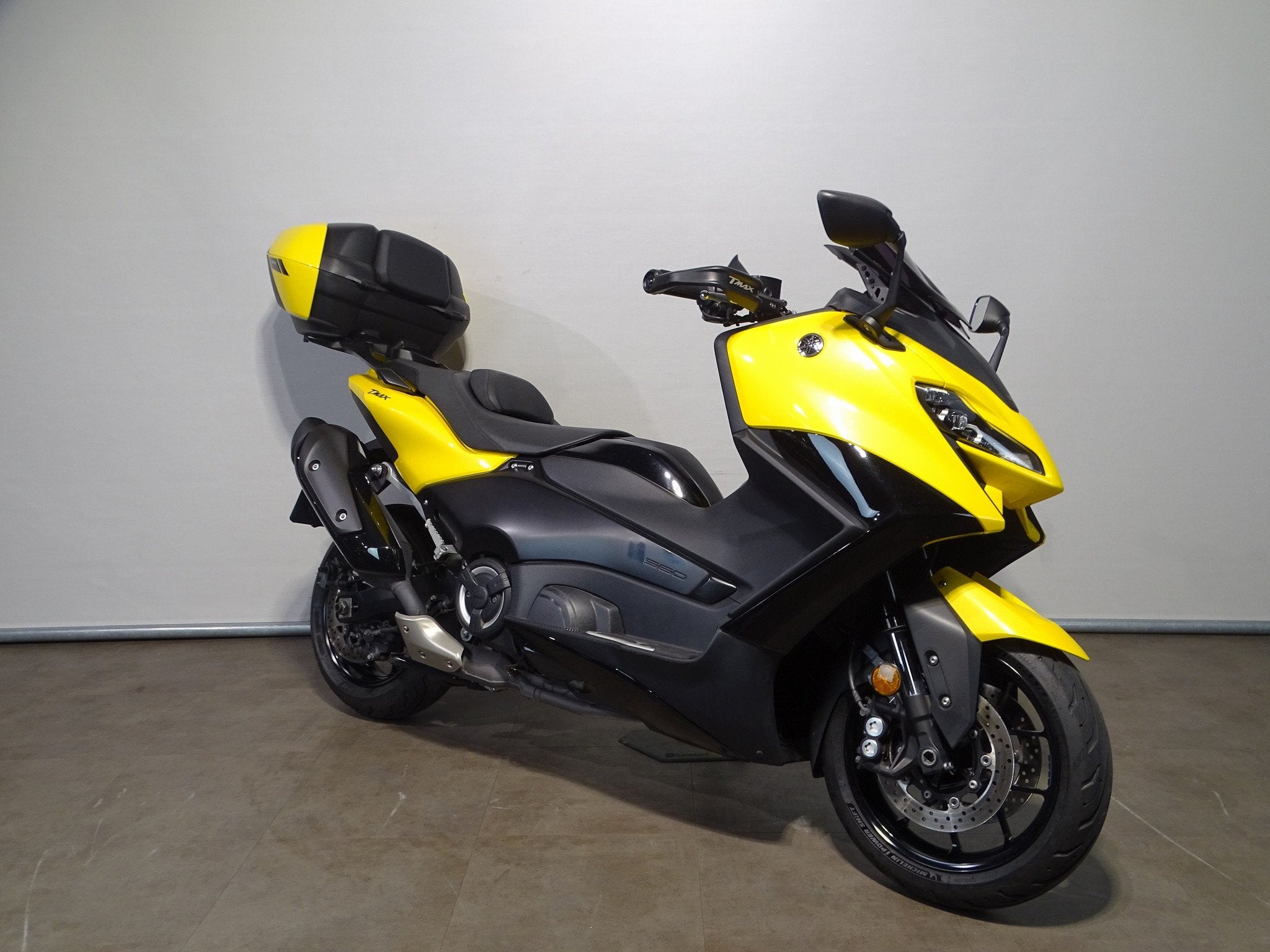 Yamaha T-MAX 560, Motoren, Scooter, 12 t/m 35 kW, Gebruikt, Bedrijf