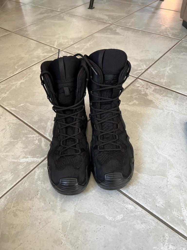 Nieuw paar LOWA Zephyr schoenen MK2 maat 41,5, Sport en Fitness, Bergsport en Wandelen, Verzenden, Nieuw, Schoenen