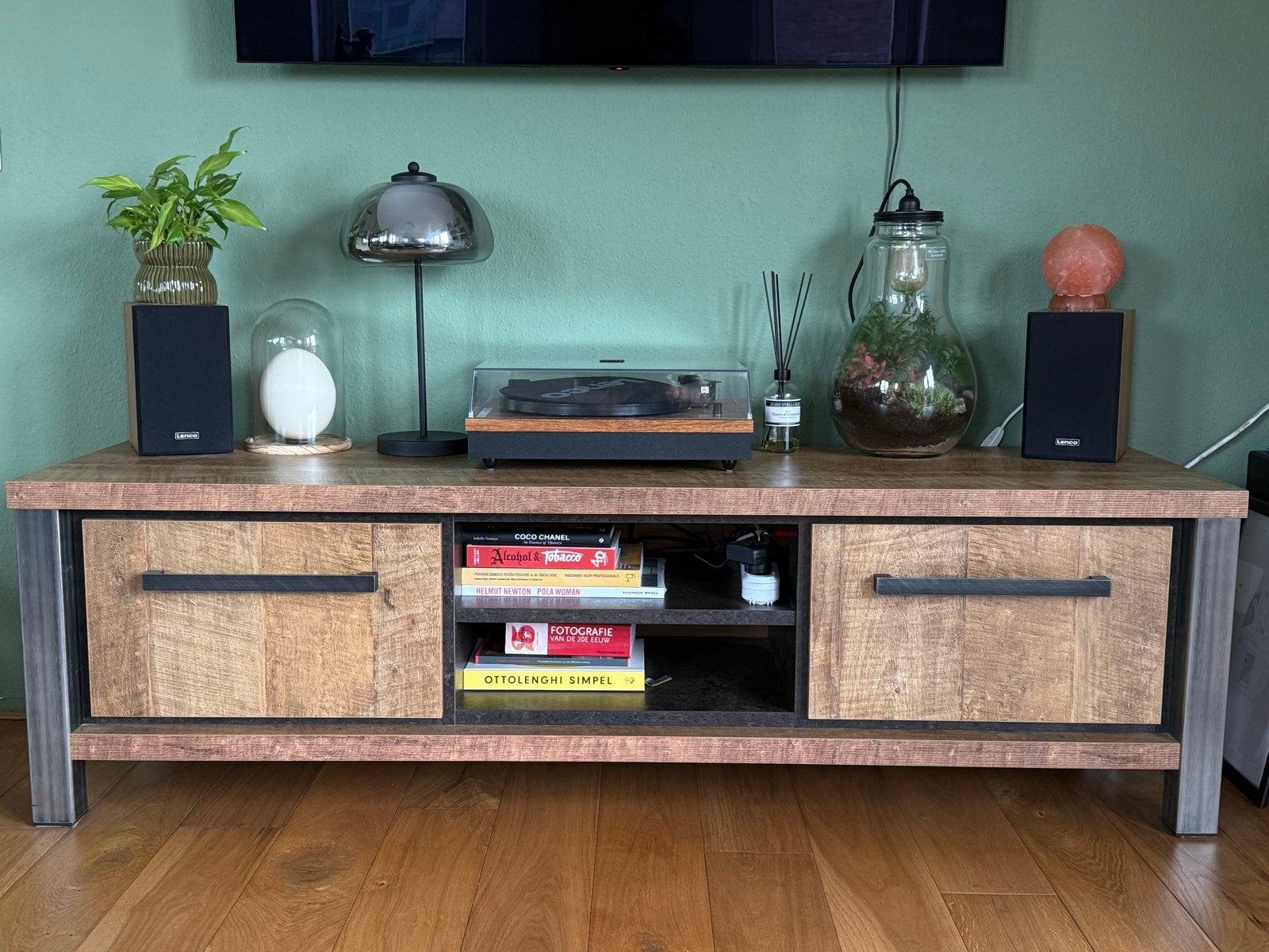 Mangohout TV-meubel met industriële look, Ophalen, 100 tot 150 cm, Zo goed als nieuw, Minder dan 100 cm