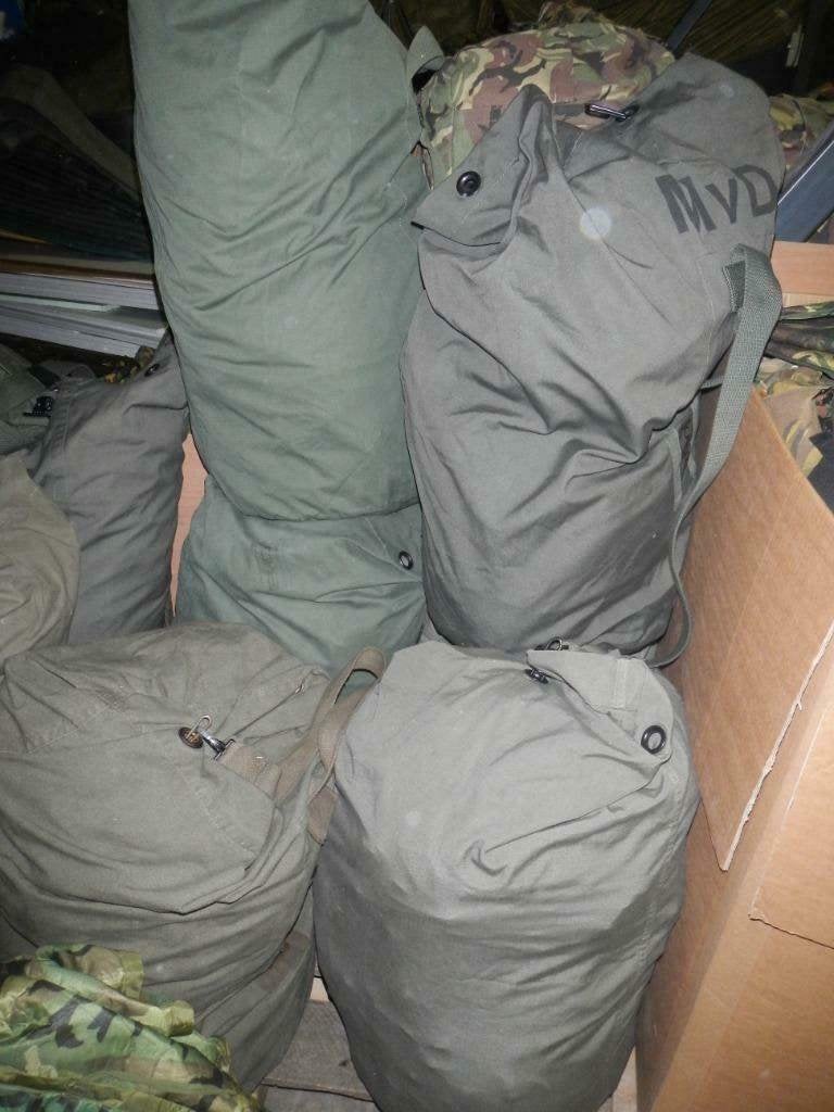 Plunjebaal Nederlands leger (ruim op voorraad) Dufflebag, Verzamelen, Militaria | Algemeen, Landmacht, Nederland, Ophalen of Verzenden