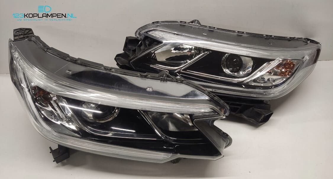 Honda CRV CR-V Facelift Xenon Koplamp links rechts, Auto-onderdelen, Honda, Gebruikt, -, -