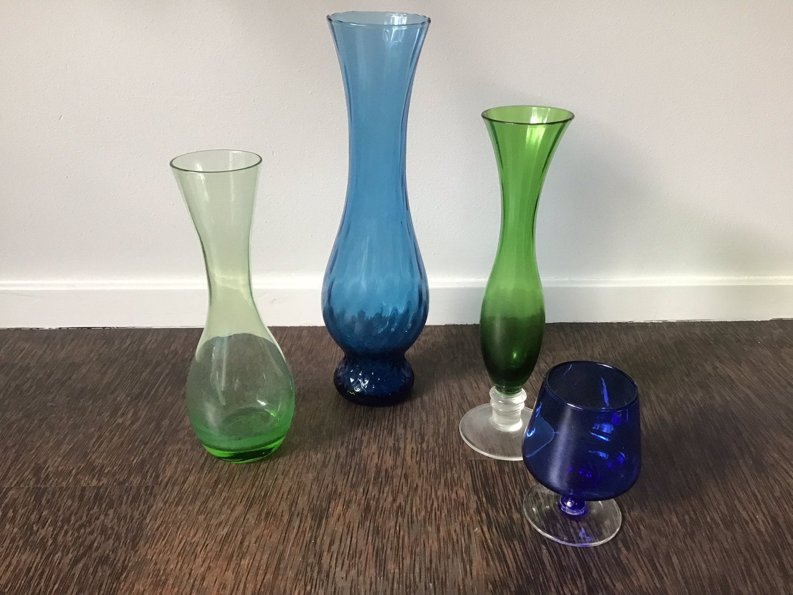 Oude glazen vazen - blauw en groen, Antiek en Kunst, Antiek | Vazen, Ophalen of Verzenden