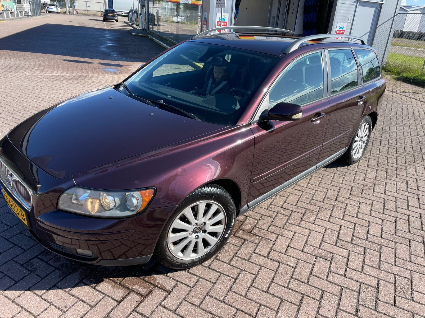 Volvo 2004 Rood, Auto's, Voorwielaandrijving, Overige kleuren, 700 kg, Verwarmde buitenspiegels