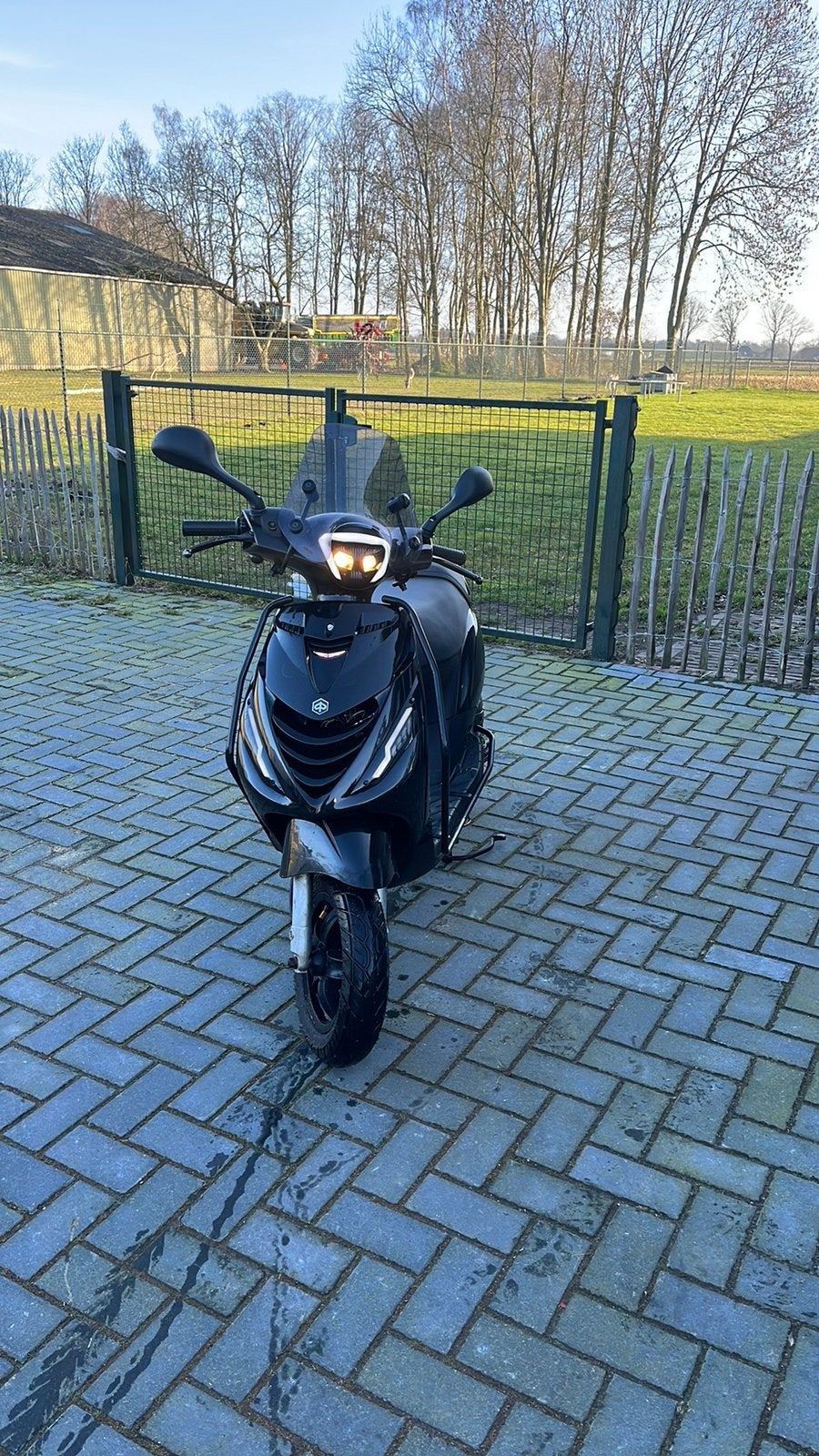 Zip 80cc 4t, Ophalen, Zo goed als nieuw, Benzine, Zip