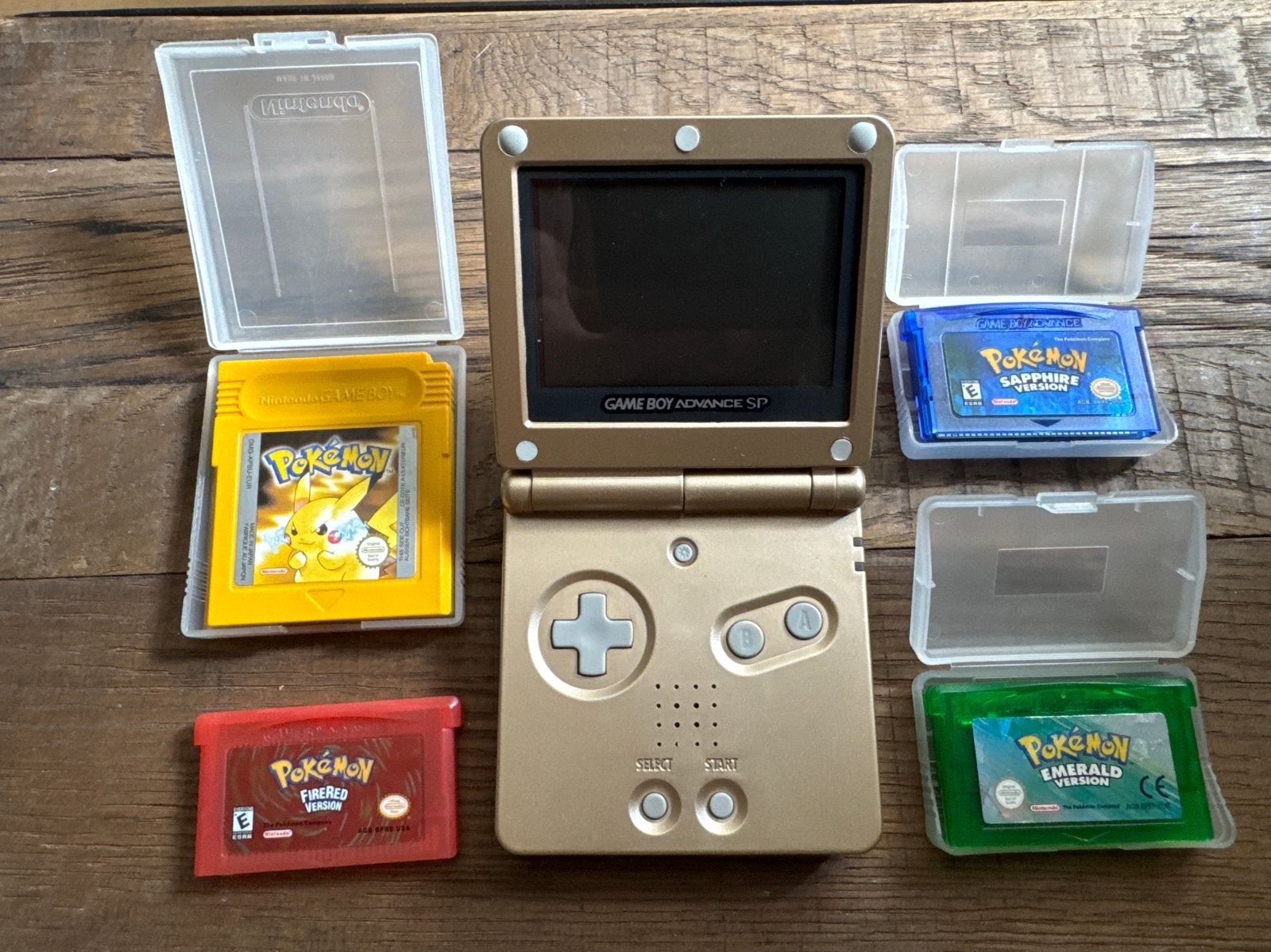 4x Pokémon GameBoy games + GameBoy Advance SP, Spelcomputers en Games, 1 speler, Ophalen of Verzenden, Zo goed als nieuw, Role Playing Game (Rpg)
