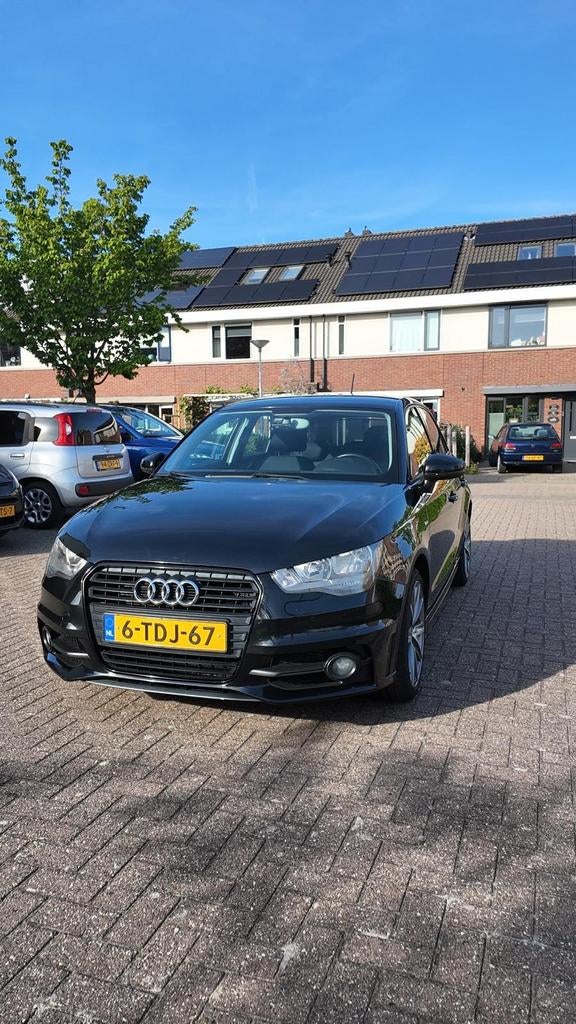 Audi A1 Sportback, Voorwielaandrijving, Zwart, 4 cilinders, Zwart