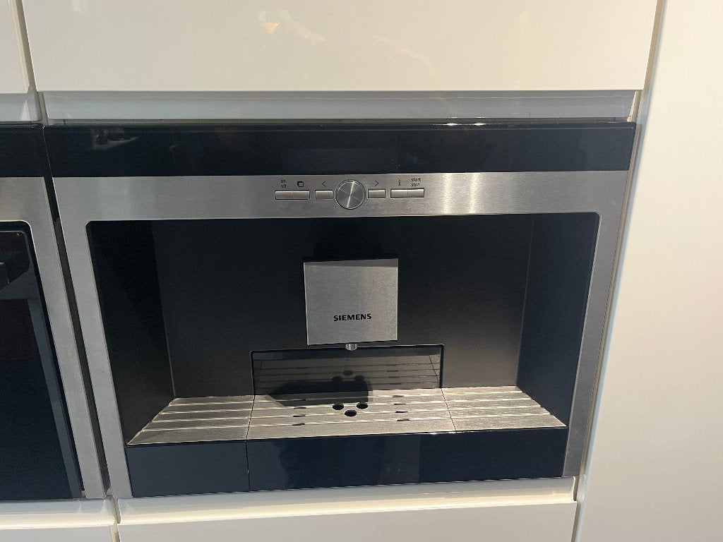 De Siemens TK76K572 inbouw koffiemachine, koffieapparaat, Ophalen, Gebruikt, 10 kopjes of meer, Koffiemachine