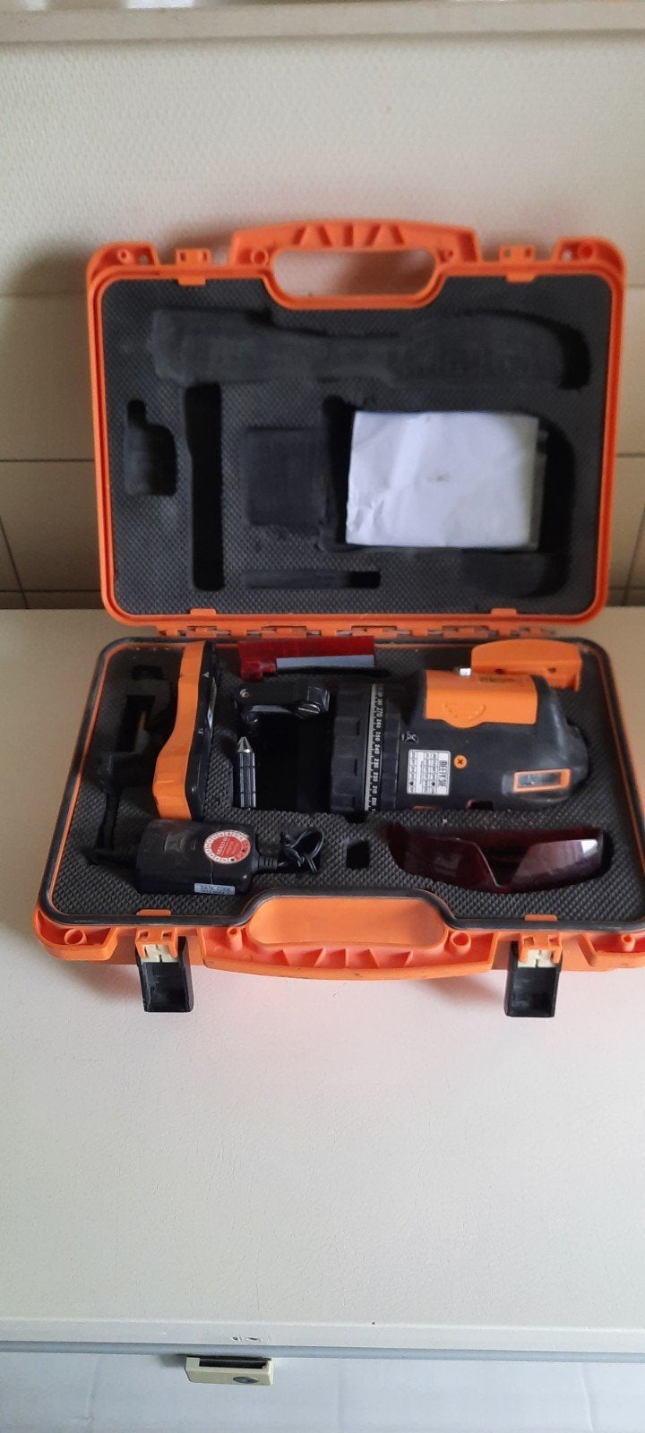 GEO Fennel FL 55 PLUS Multi-Liner Laser + hand-ontvanger, Ophalen of Verzenden