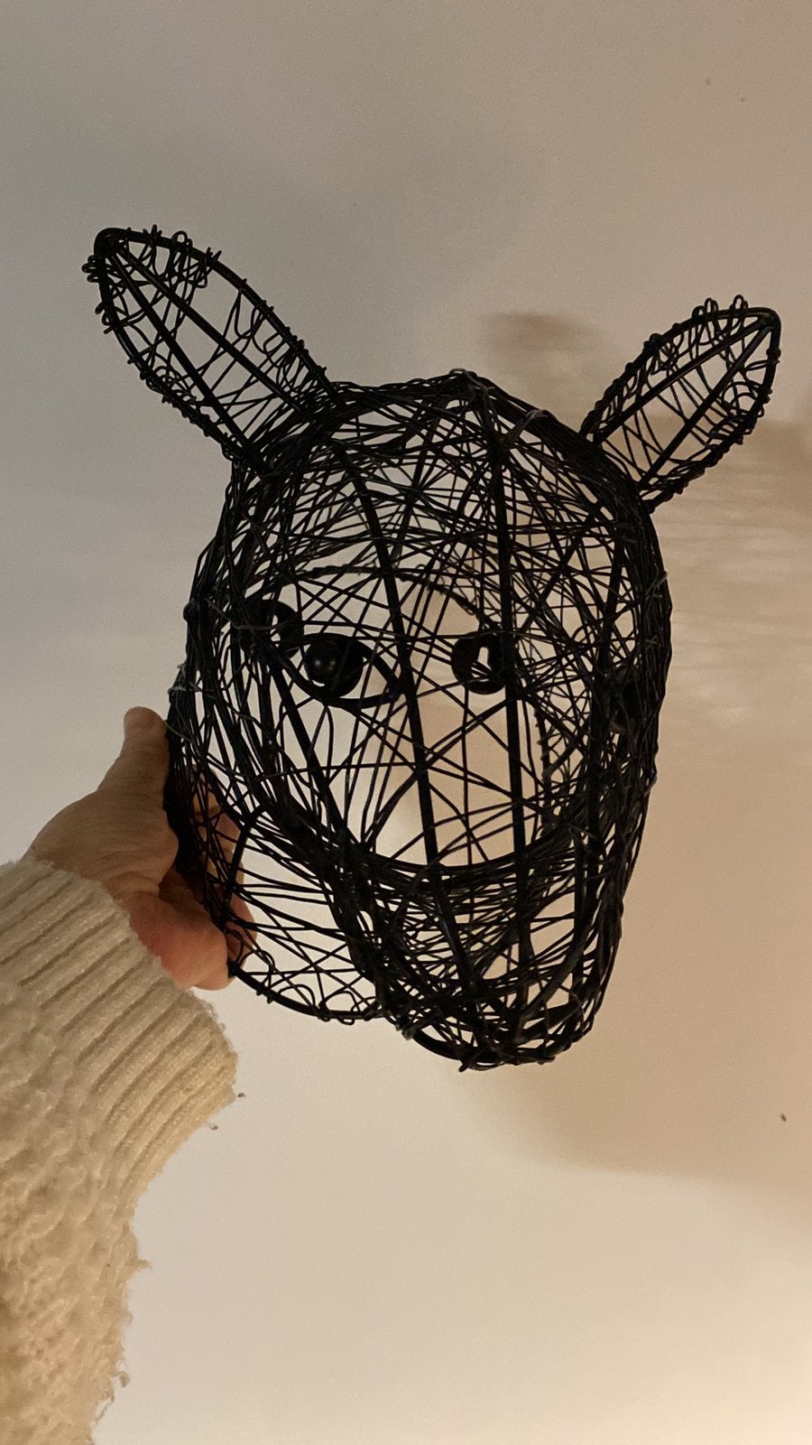 Wanddecoratie van metaaldraad in de vorm van een schapenkop., Ophalen of Verzenden, Zo goed als nieuw, Rond